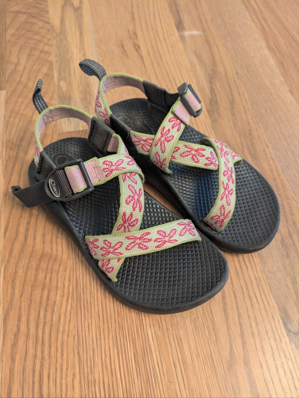 Chaco Kids Z/1 Ecotread Sandals Size 1Y